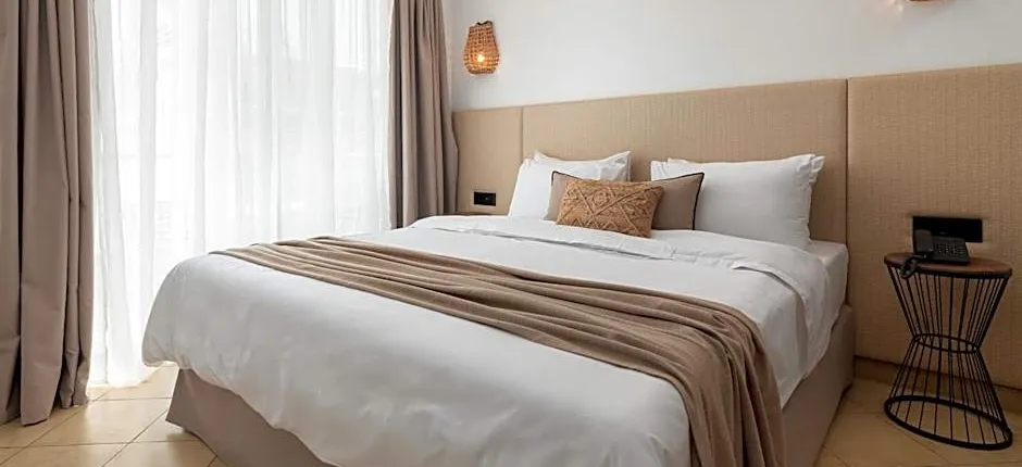 Diana Art Boutique Hotel