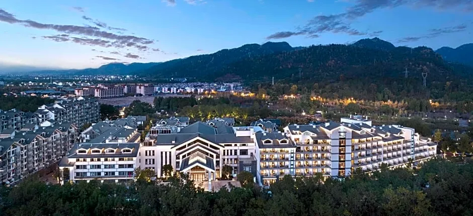 DoubleTree by Hilton Taizhou Shenxianju