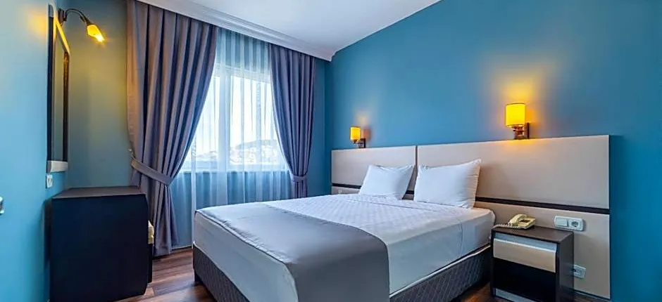 Royalisa City Apart Hotel