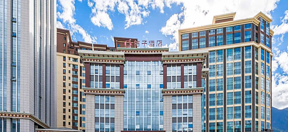 Orange Hotel Linzhi Yak Square