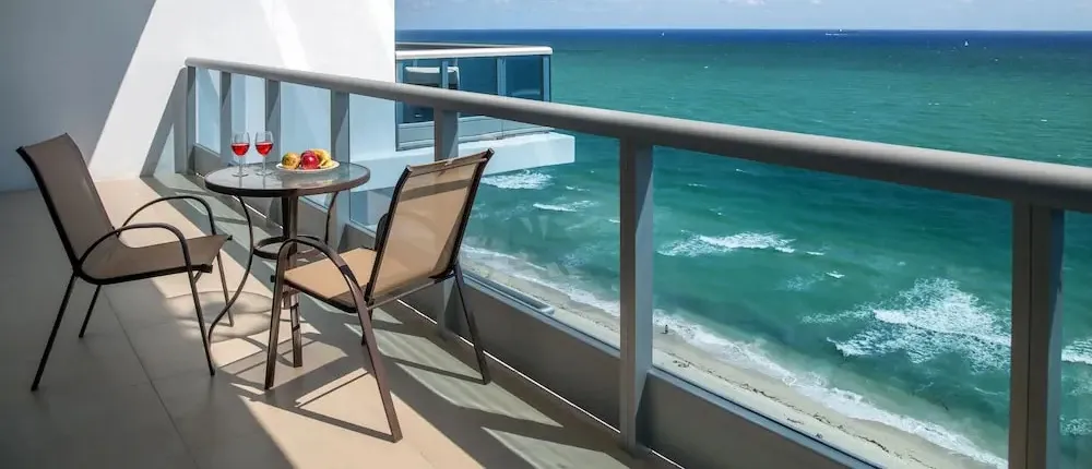 Cote D'Azur Ocean Apartments Miami Beach