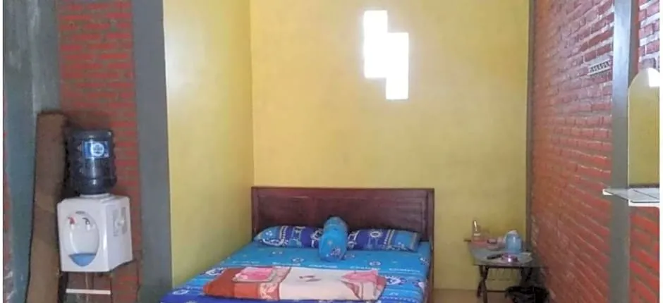 Penginapan Dena