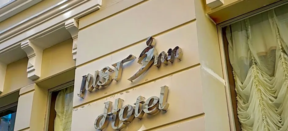 Just Inn Hotel
