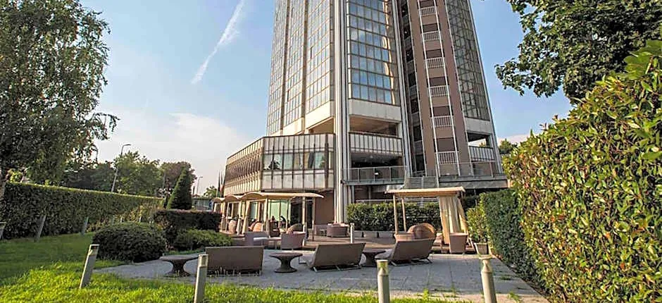 Best Western Plus The Hub Hotel