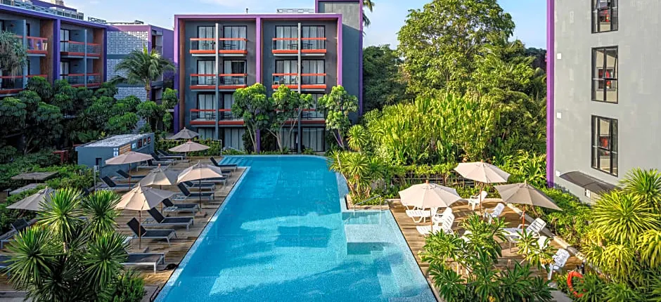 Holiday Inn Express Phuket Patong Beach Central By IHG