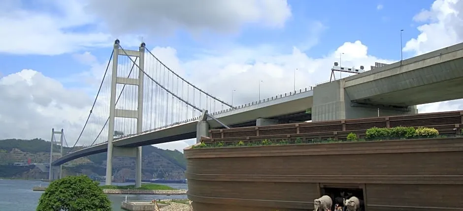 Noah’s Ark Hotel & Resort