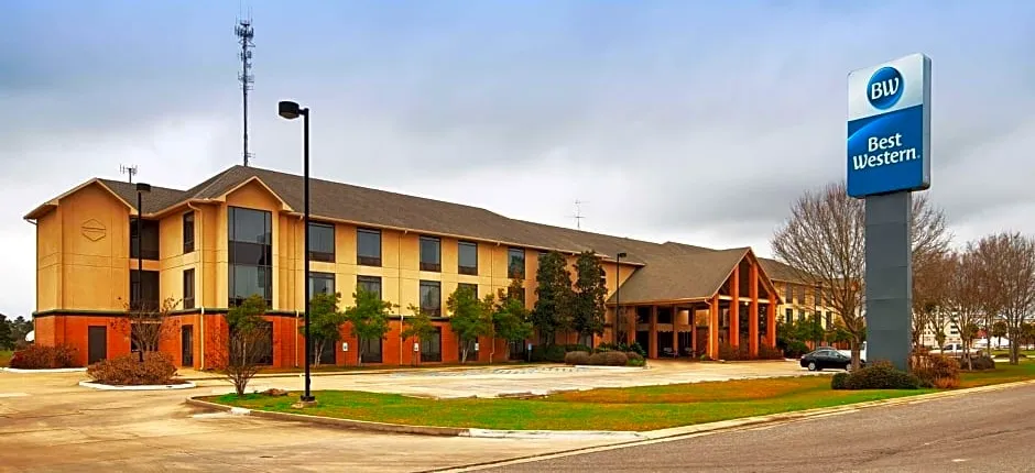 Best Western Inn at Coushatta