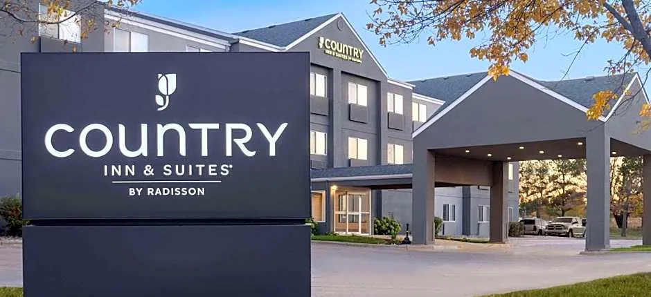 Country Inn & Suites by Radisson, Brookings