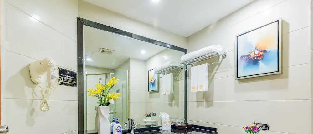 BOTONG INTERNATIONAL HOTEL