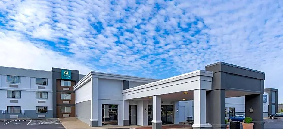 Quality Inn Lexington - Horse Park