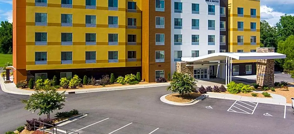 Fairfield Inn & Suites by Marriott Rocky Mount