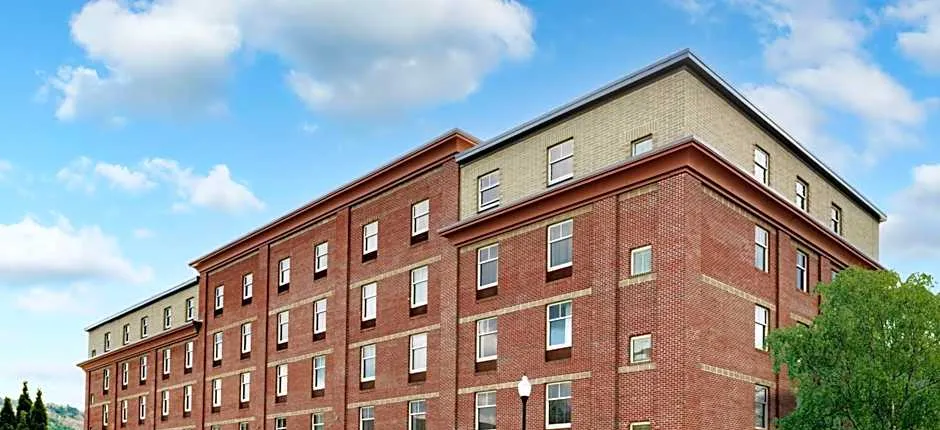 Courtyard by Marriott Keene Downtown