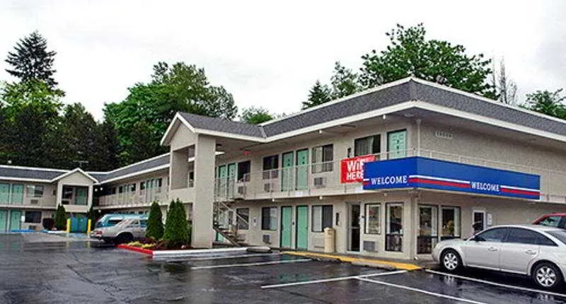Motel 6 Seatac