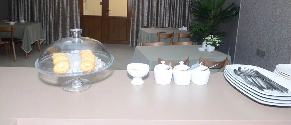 Global Hotel