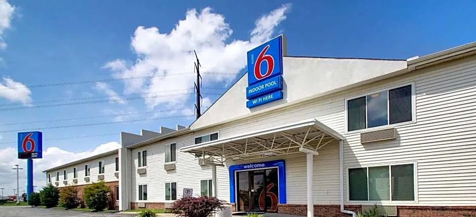 Motel 6-Altoona, IA - Des Moines East