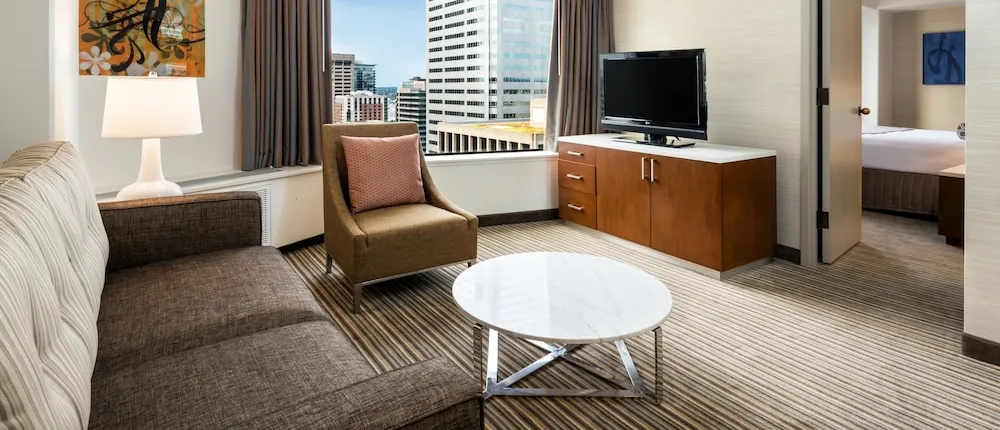 Crowne Plaza Seattle - Downtown, an IHG Hotel