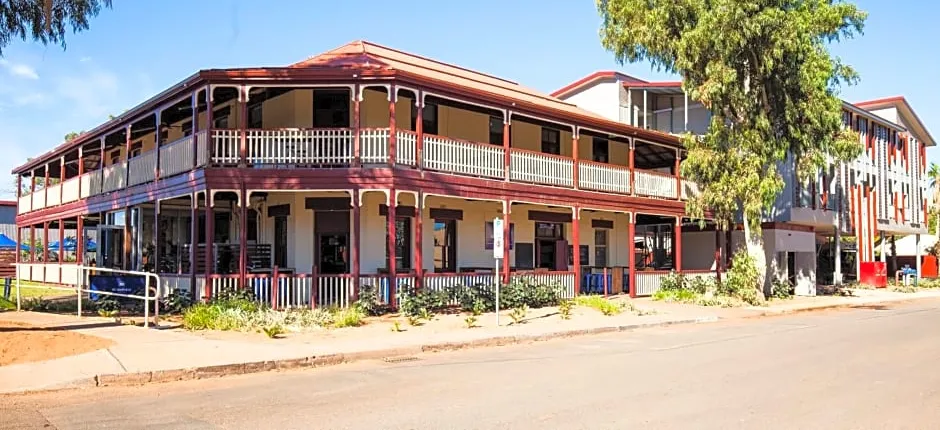 Beadon Bay Hotel