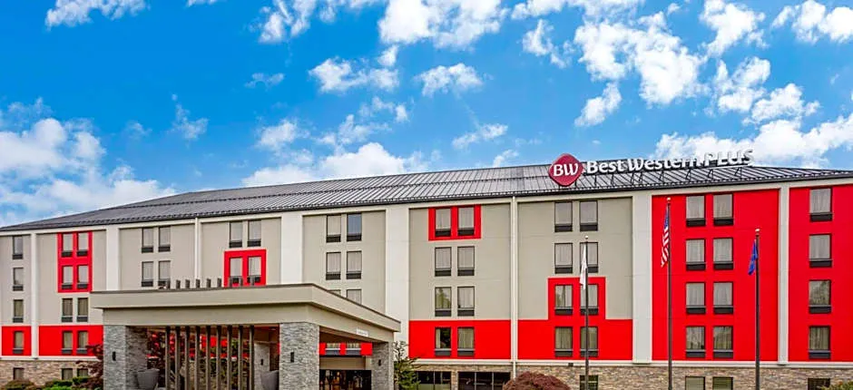 Best Western Plus Heritage Rail Inn & Suites