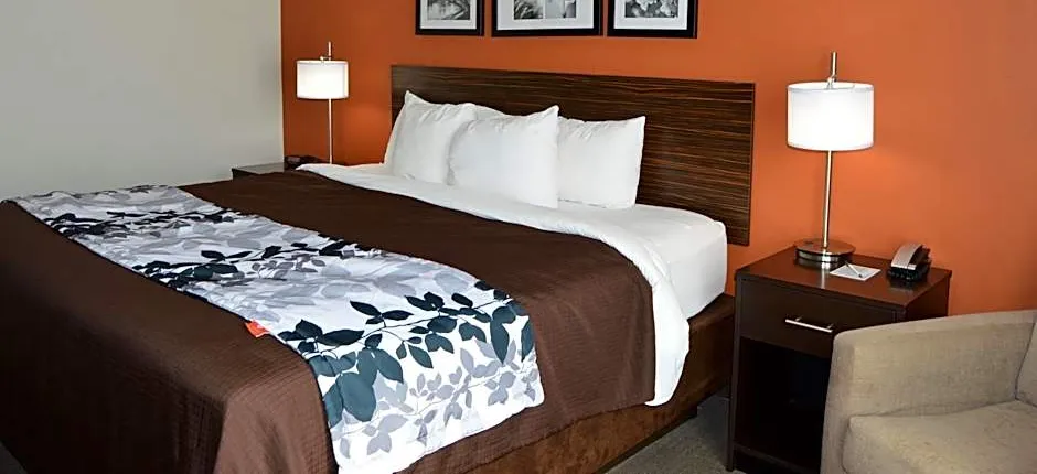 Sleep Inn & Suites Elk City