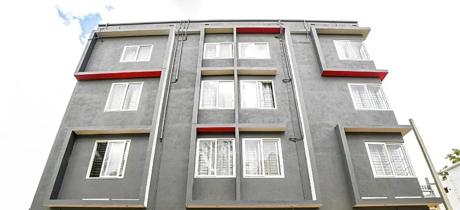 OYO Townhouse 361 Sarvar Hospitality