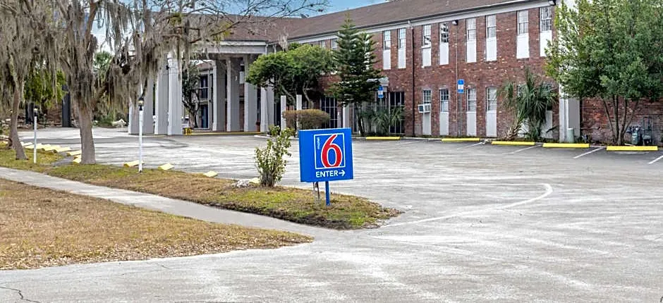 Motel 6 Ocala Conference Center