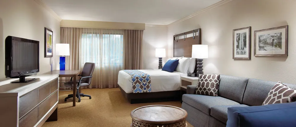The Anza - A Calabasas Hotel