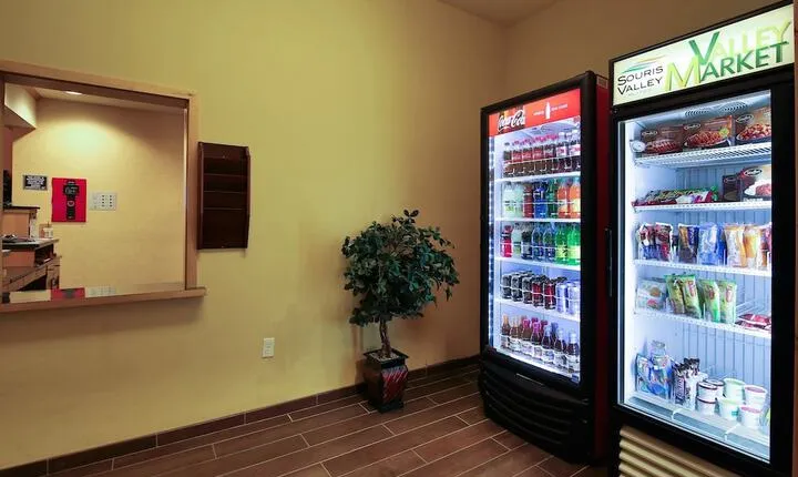 Hawthorn Extended Stay by Wyndham Minot