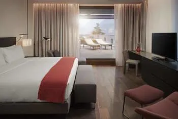 Hilton Lake Como