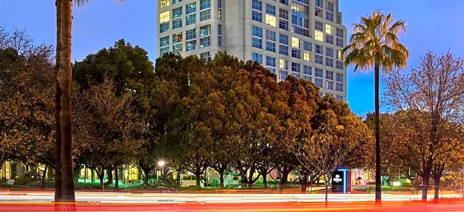 Hilton Los Angeles North/Glendale And Executive Meeting Ctr