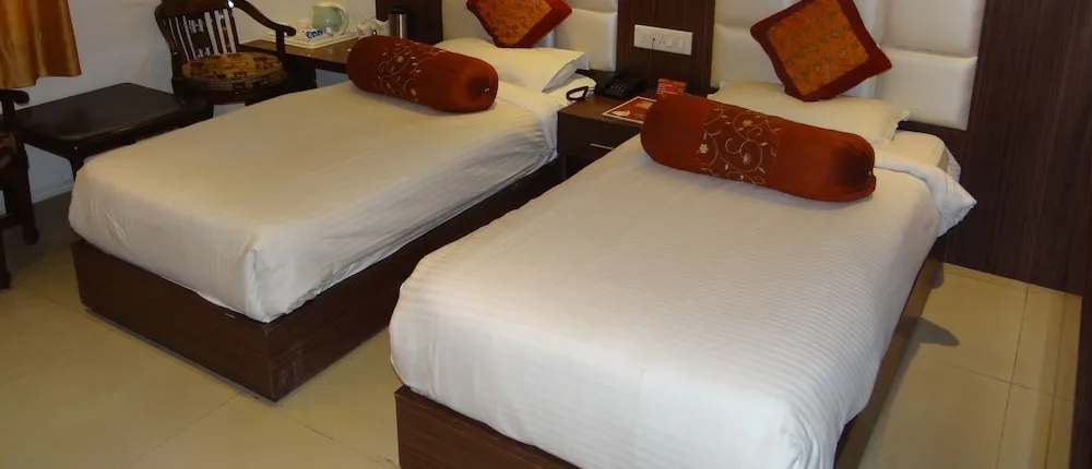 Hotel Surya