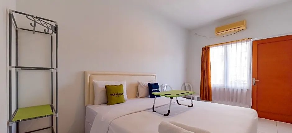 Urbanview Kazanan Setiabudi Bandung