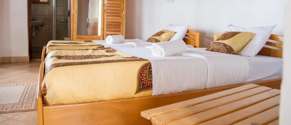 Arcadia Lodges Lake Bunyonyi