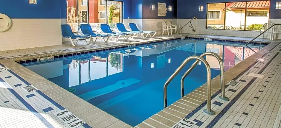 Clarion Inn New London