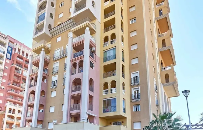 Espanhouse Roentgen Atalayas