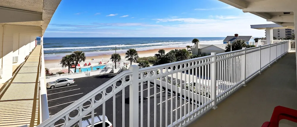 Chateau Mar Beach Resort