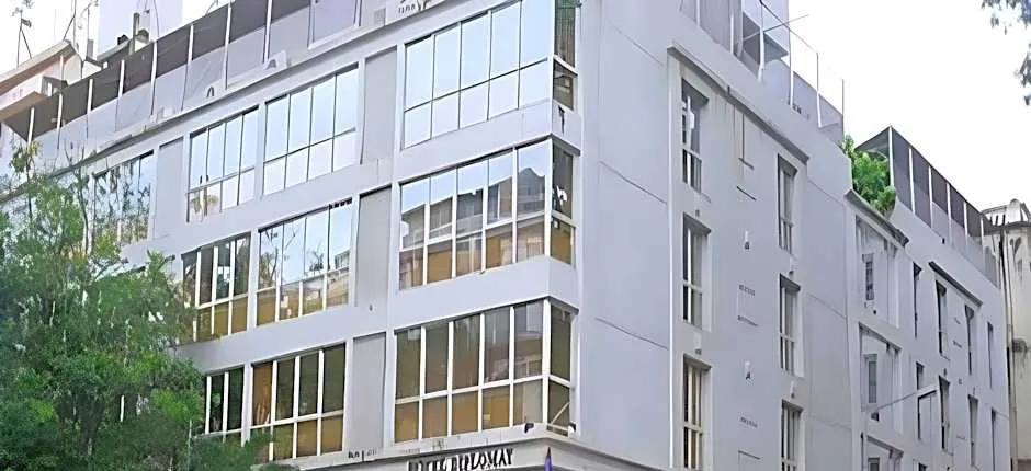 Diplomat Hotel