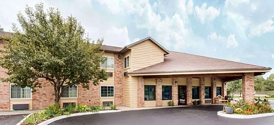 Baymont by Wyndham Muskegon