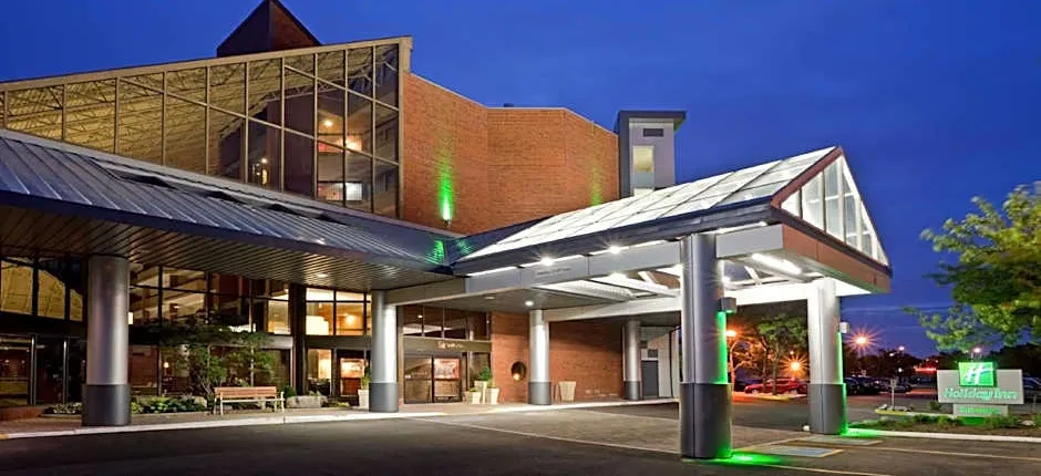 Holiday Inn Oakville Centre By IHG