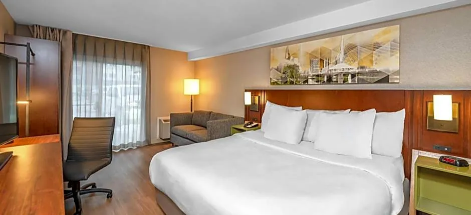 Comfort Inn South Shore