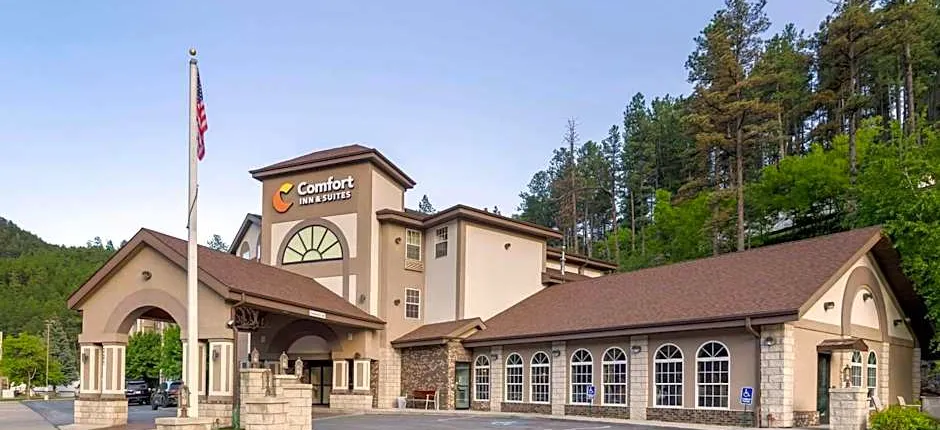 Comfort Inn & Suites Mt Rushmore