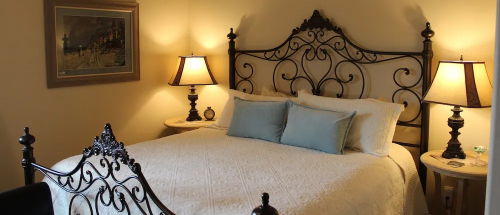 Ambiance Bed & Breakfast