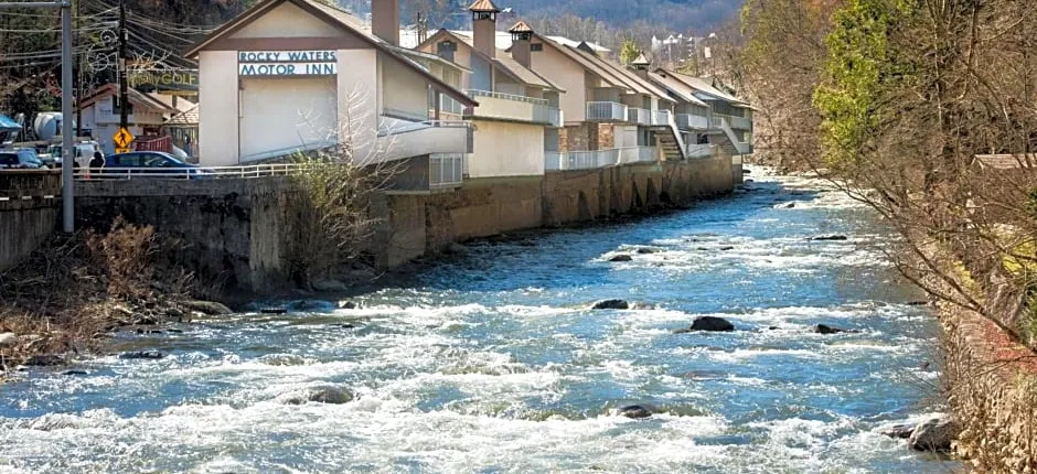 Rocky Waters Motor Inn