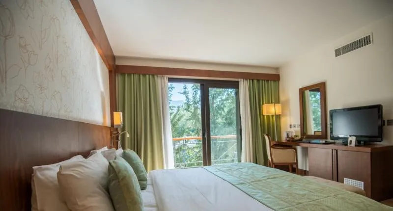Korineum Golf & Beach Resort