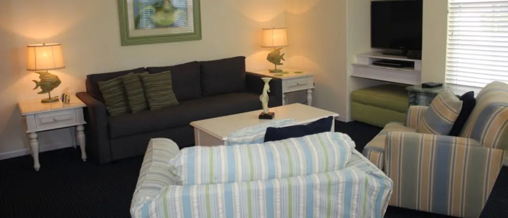 Runaway Beach 3013 B15.103