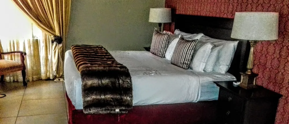 Dwaleni Farm Lodge
