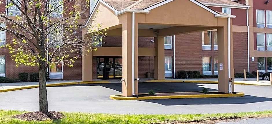 Comfort Inn At Joint Base Andrews