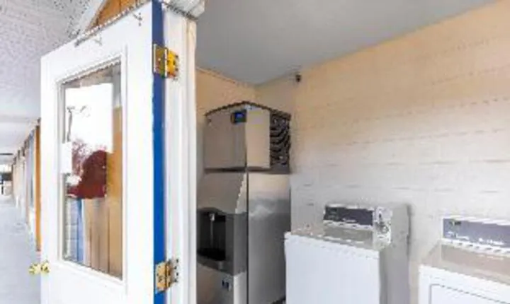 OYO Hotel Wytheville I-77 & I-81