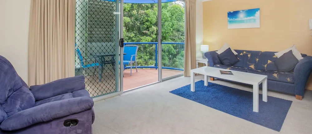 Surfers Beach Resort One