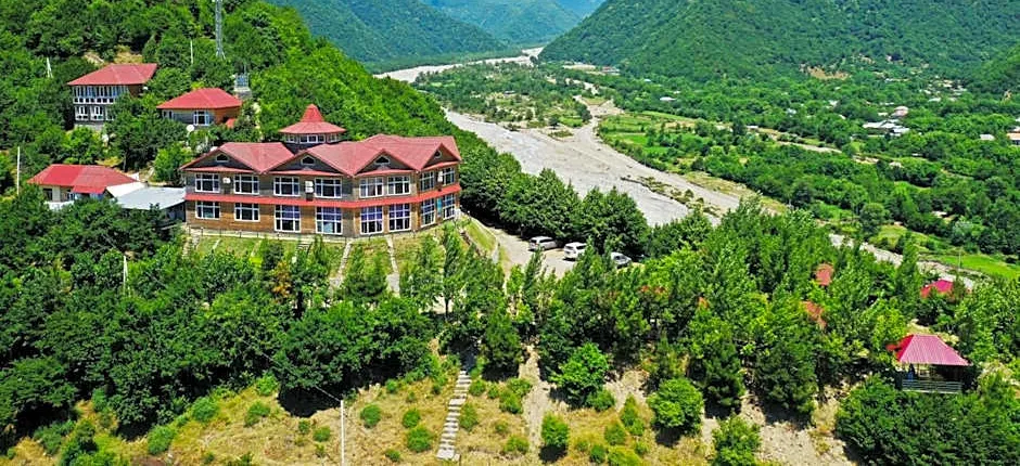 Kungut Hotel & Restaurant