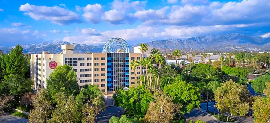 Sheraton Fairplex Suites & Conference Center